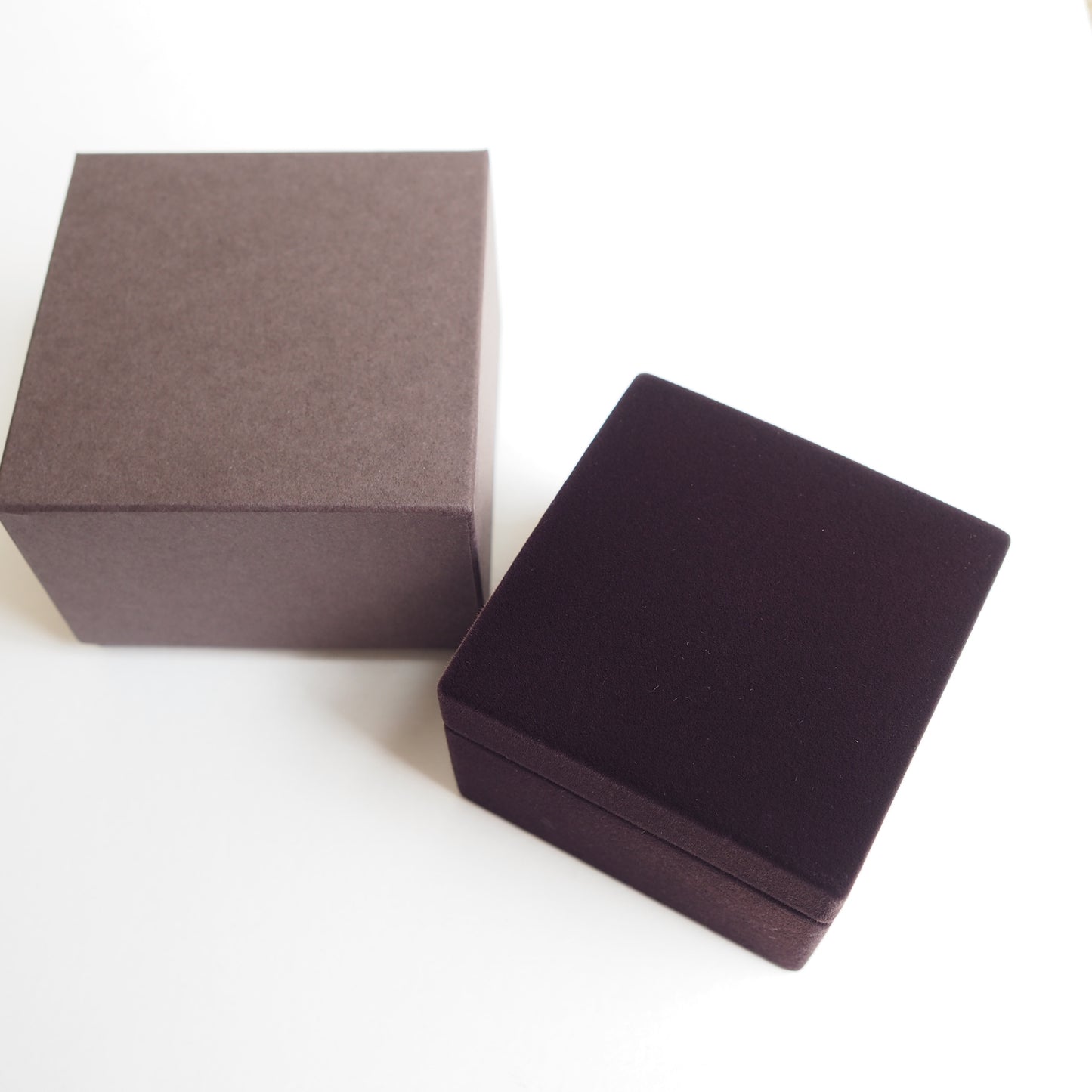 ペットの歯のレジン球体メモリアルネックレス